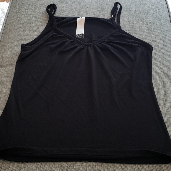 Women's Tank Tops (lot 3) - Picture 5 of 12